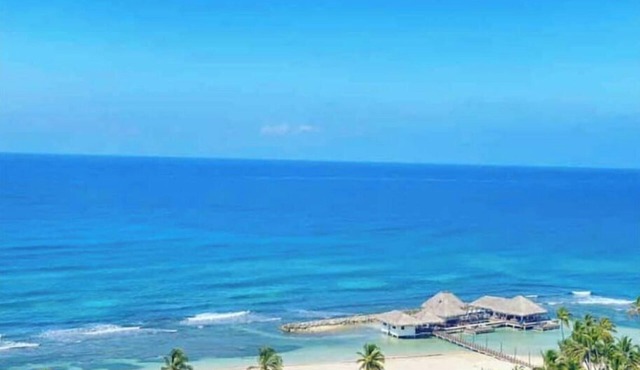 🏝🏝Great view, pool, hot tub, gym, Wi-Fi, barbecue, parking 🏝🏝 in Playa Juan Dolio