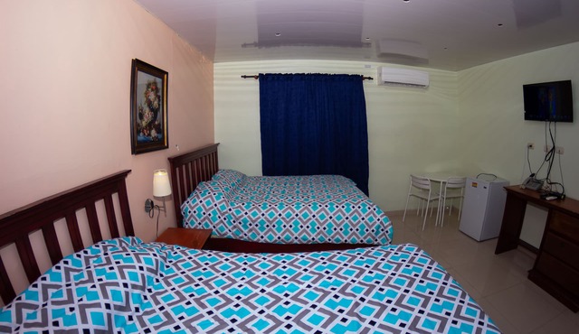 Hotel Renacer