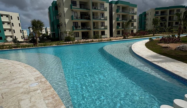 Luxury Apartment in Serena Village 2BR 11 Pools Breakfast & Lunch Included