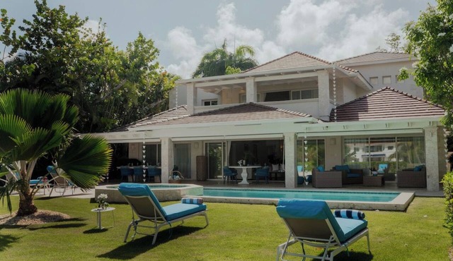 Luxury Golf Villa in Exclusive Punta Cana Resort in Punta Cana