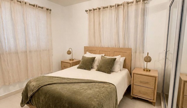 Modern 2BR Apartment with Balcony & AC in Santiago
