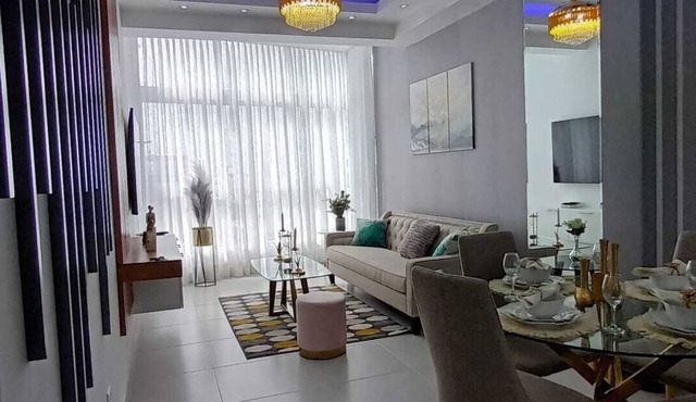 Modern elegant 2 bedroom 2 bath condo with pool and gym in Santo Domingo