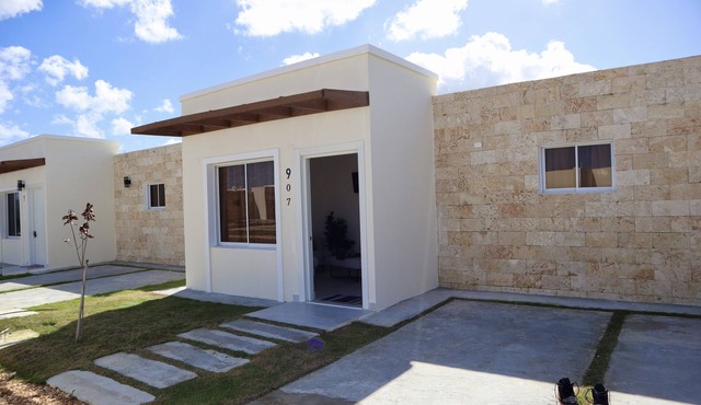 Modern Family Haven Designed for Comfort & Connection With Community Pool Access