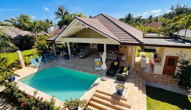 Modern Luxury Villa with direct access to the beach 3min walk in gated community in Las Terrenas