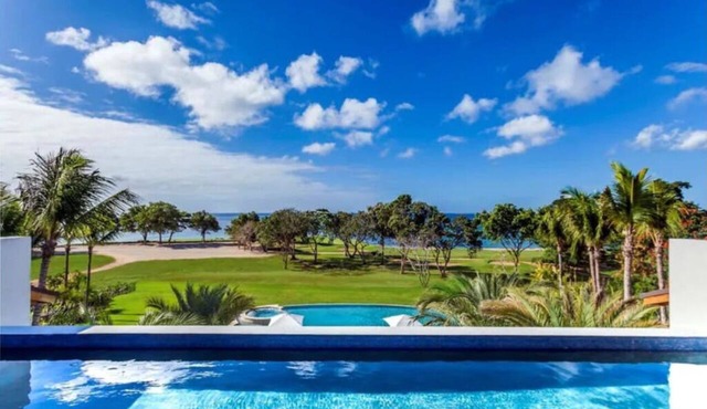 Oceanfront Estate on Teeth of the Dog, Chef, Full Staff, 2 Heated Pools, Jacuzzi
