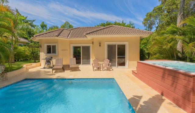 Private Pool & Jacuzzi Villa in Sosúa in Sosúa