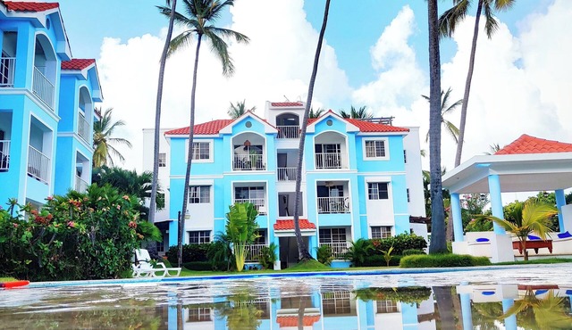 Queen size 2-bedroom full equipped apartment with AC in Punta Cana