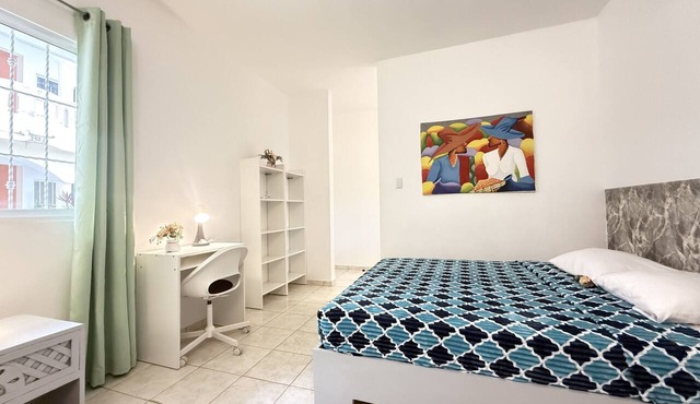 Secure 4-pers apartment close to the beach