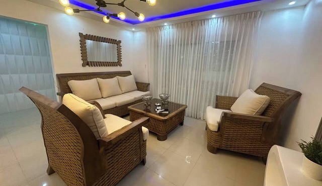 Torres Catalana | 20 min from the airport in Santo Domingo Este