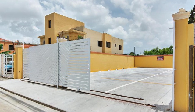 Tropical Comfort Suites in La Viva