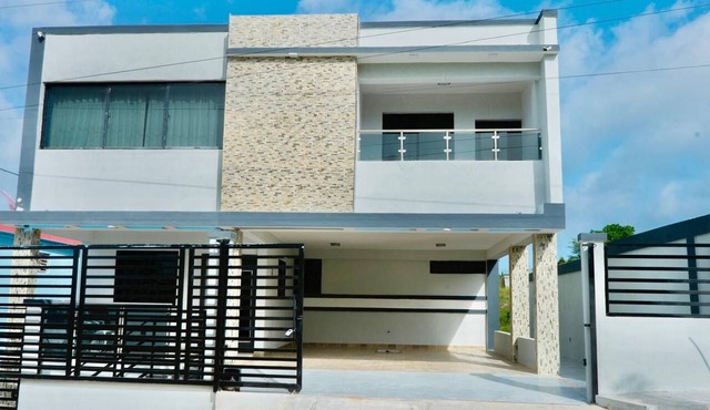 VACATION HOUSE AT COOL VILLAGE in Barahona