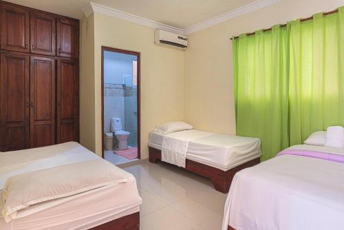 Island Apartahotel 