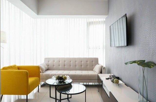 Modern 1BR apartment with wifi, AC, gym and view near Bluemall in Santo Domingo