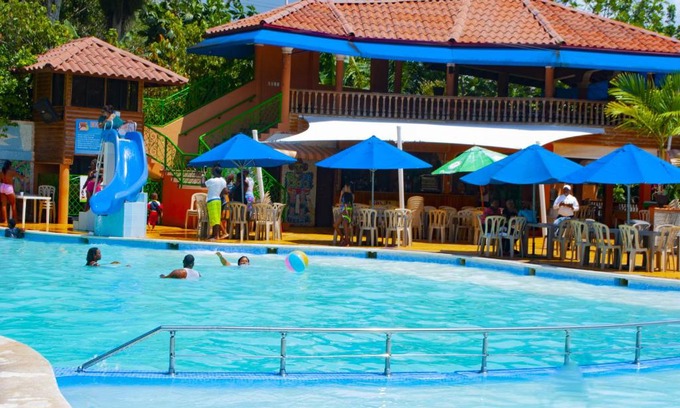 Santa Cruz del Seibo Hotel | Rancho Turístico Doña Callita