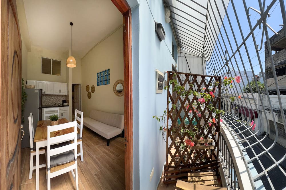Yamasa Apartment | Keila Marichal