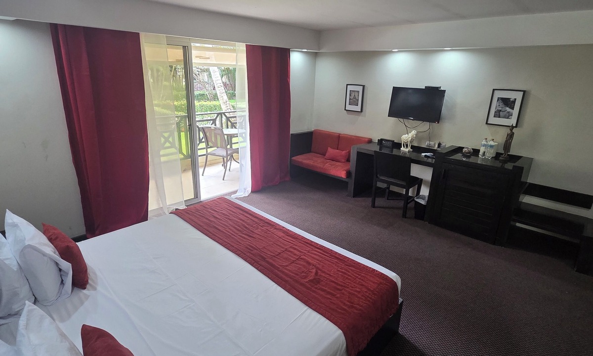 El Callejon Hotel | Hotel Niza Garden Suites