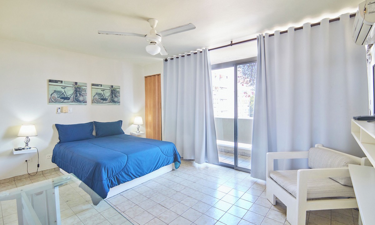Ensanche Independencia Condo | Modern Santo Domingo Condo in Heart of Gazcue