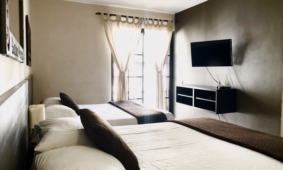 Ciudad Nueva Hotel | Ocean Breeze