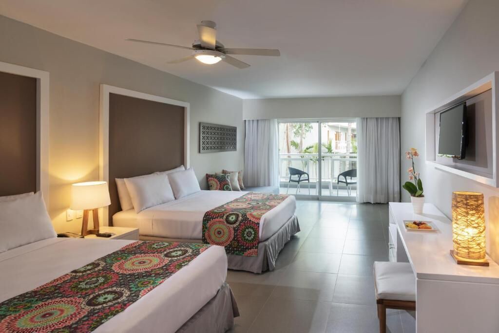 Villas Del Mar Resort | Emotions by Hodelpa - Juan Dolio