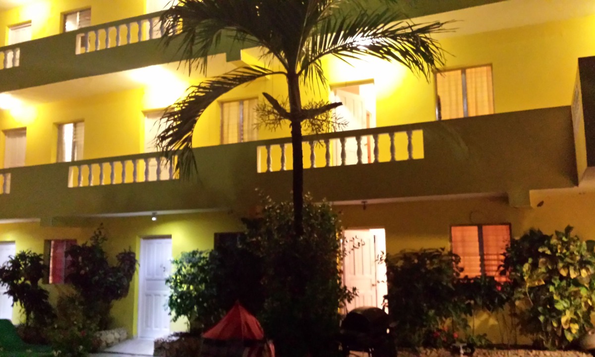 La Esplanada Hotel | Coco Hotel