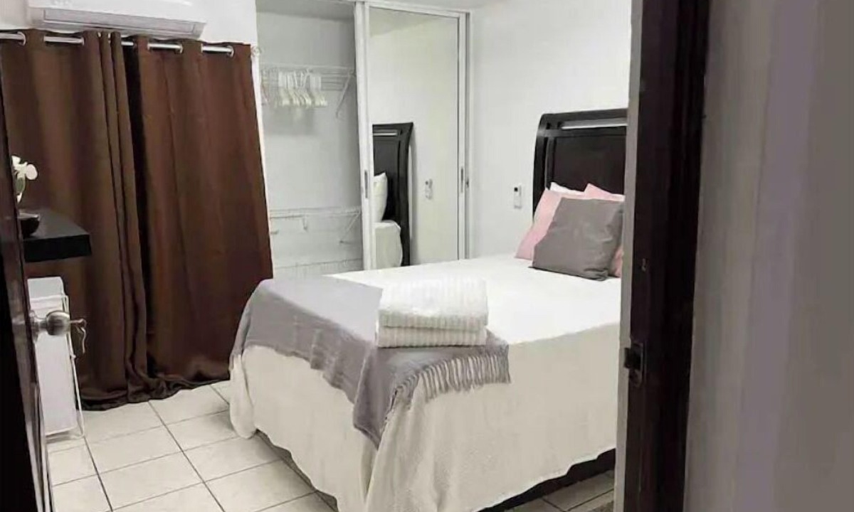 Santiago de los Caballeros Condo | ,self check-in,beautiful, céntric, first floor.