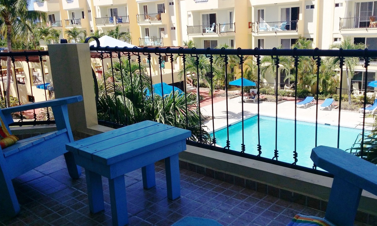 El Batey Apartment | 1-BD condo in central Sosua, pool/Wi-Fi/cable TV, guest-friendly