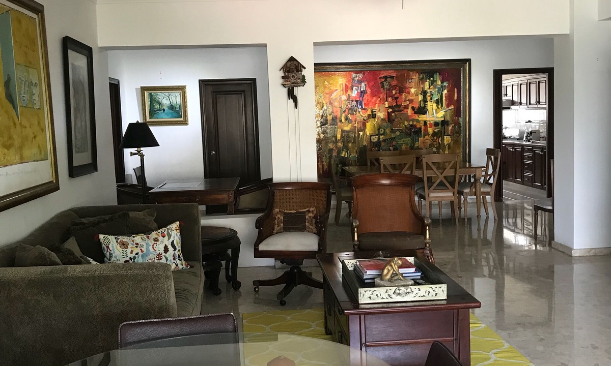 Lope De Vega Apartment | Entire & Exclusive Comfortable Prime Location Art apartment. An Oasis in The City