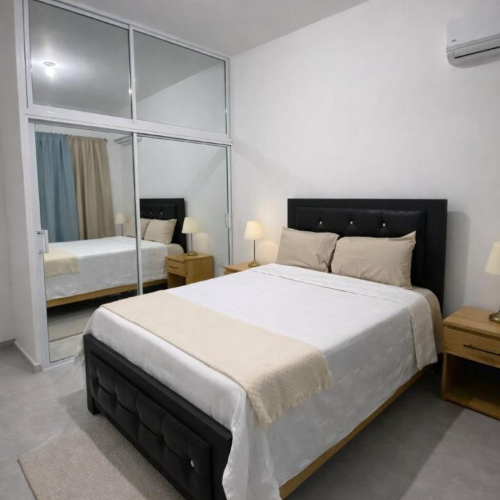 Cabrera Apartment | Suite moderna en Cabrera cerca de playas con aire, WiFi y parking