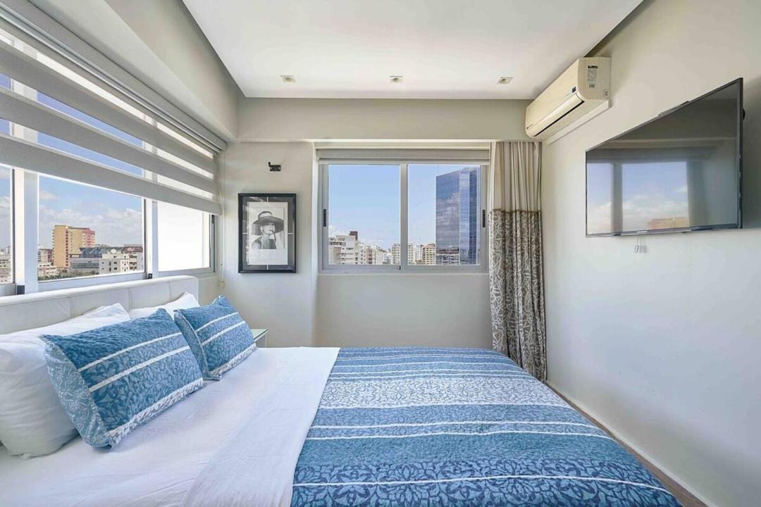 Lope De Vega Apartment | Downtownviewdowntownsd Gymwifilocation2Br