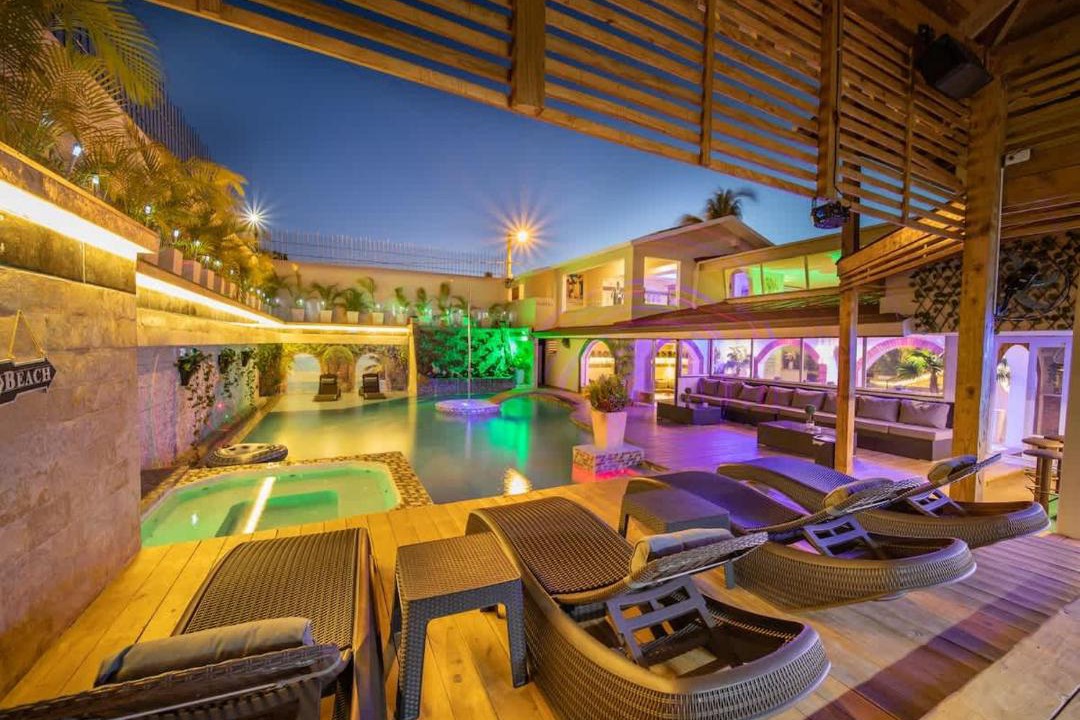El Batey Villa | North Coast Luxury Villa in Sosua - 6BR Suites