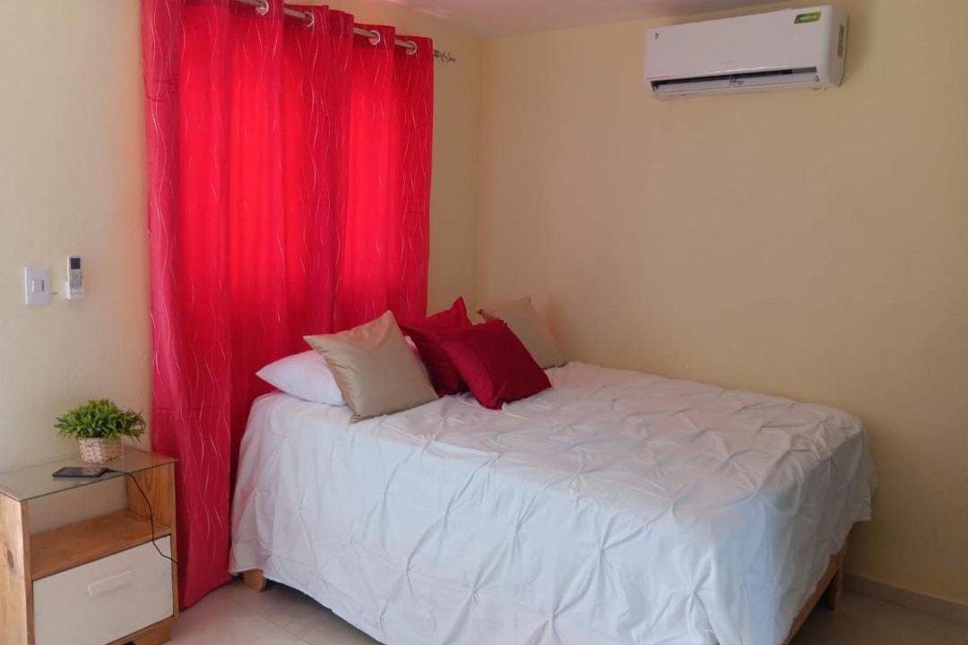 Pedernales House | Hospedaje Las Flores