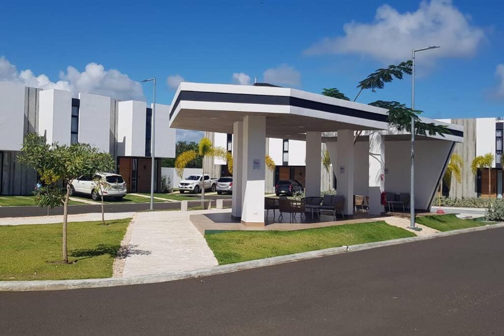 Bavaro House | Private pool villa with jacuzzi, near beaches