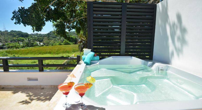 Photo of Others in La Iglesia