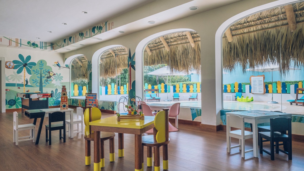 Photo of Others in Dominicus