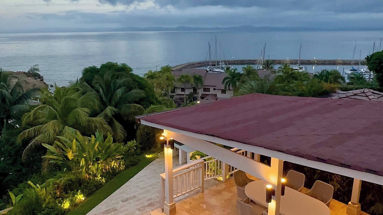 Photo of Outdoor in Puerto Bahia