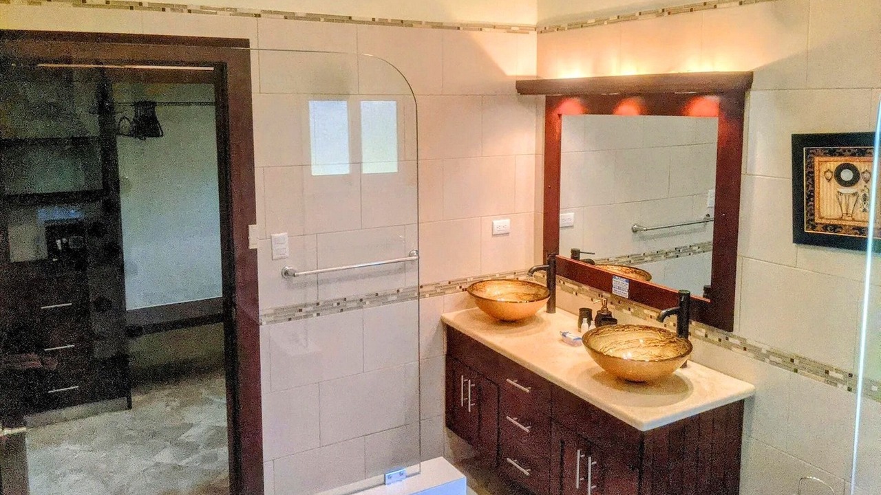 Photo of Bathroom in La Mulata