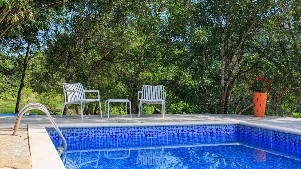 Photo of Outdoor in Pedro Brand