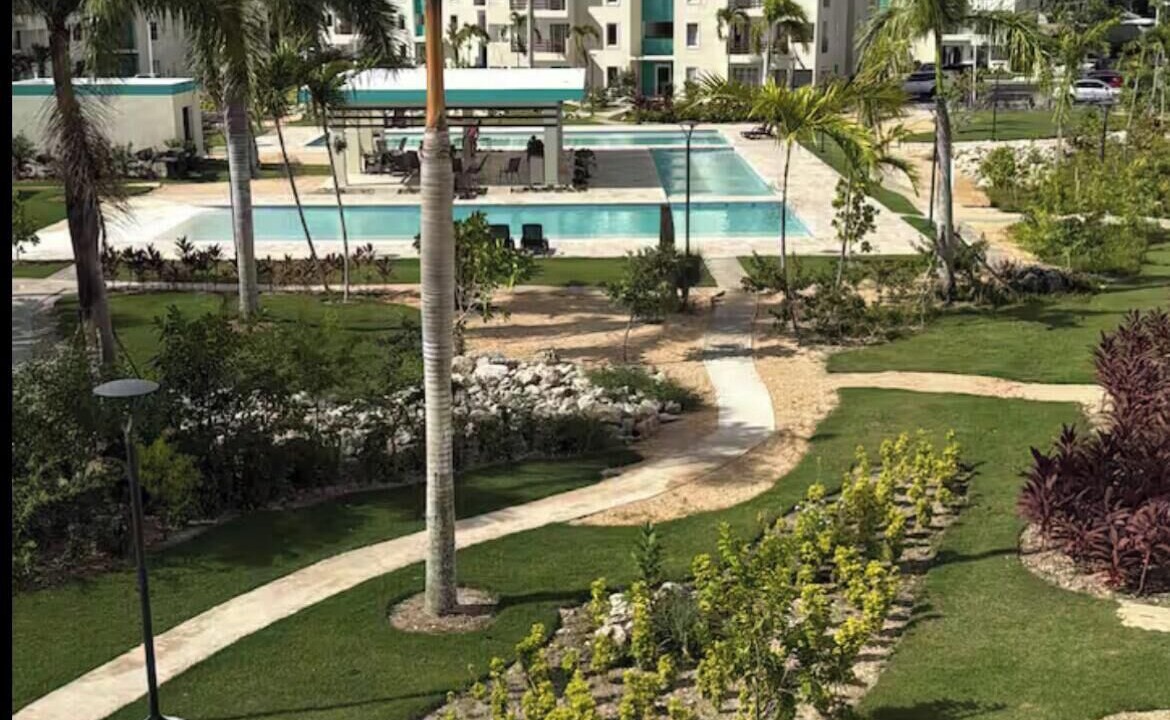 Photo of Outdoor in Veron
