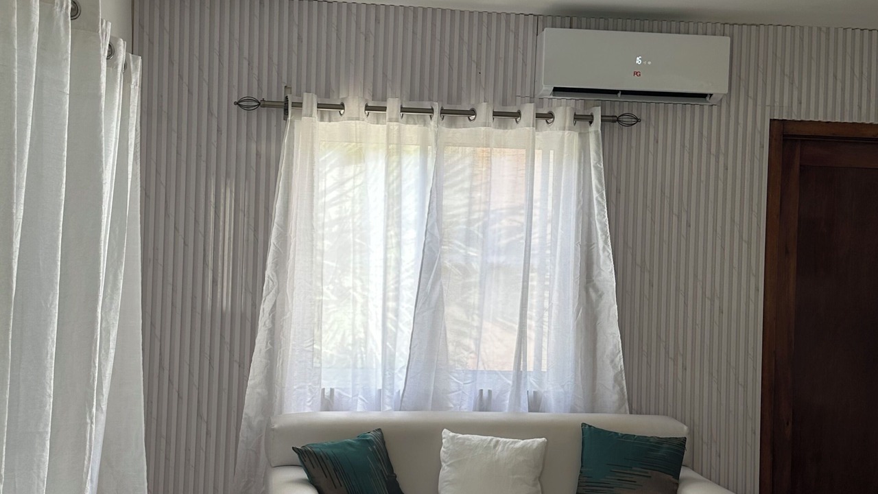 Photo of Livingroom in Veron