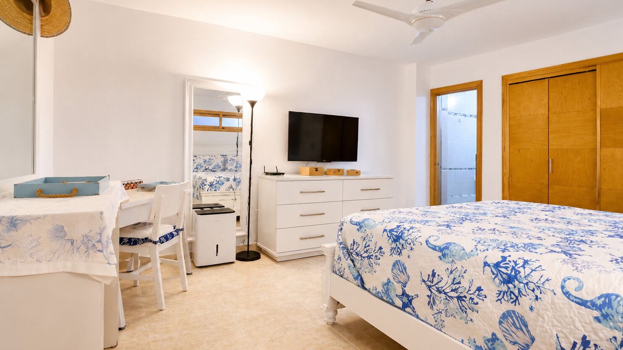 Photo of Bedroom in Villas Del Mar