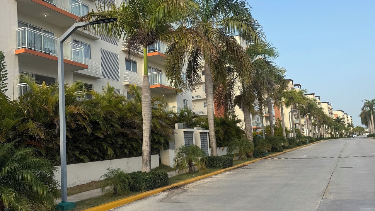 Photo of Outdoor in Veron