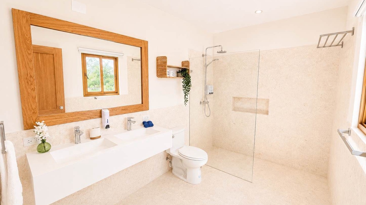 Photo of Bathroom in Playa Chiquita