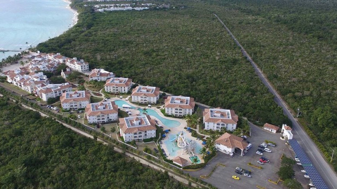 Photo of Others in Dominicus