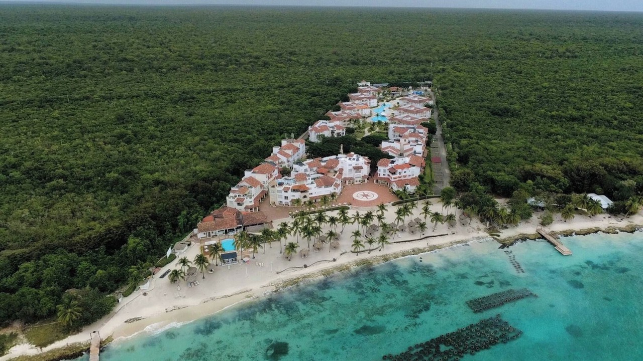 Photo of Others in Dominicus