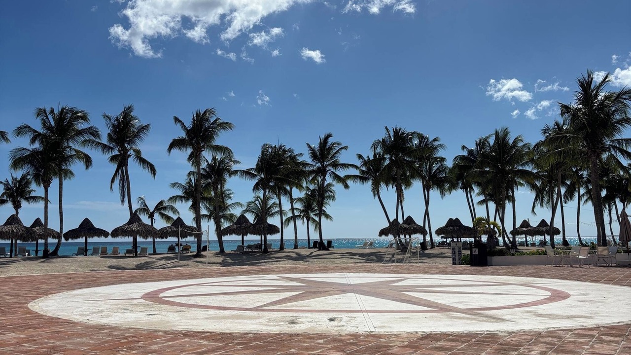 Photo of Others in Dominicus