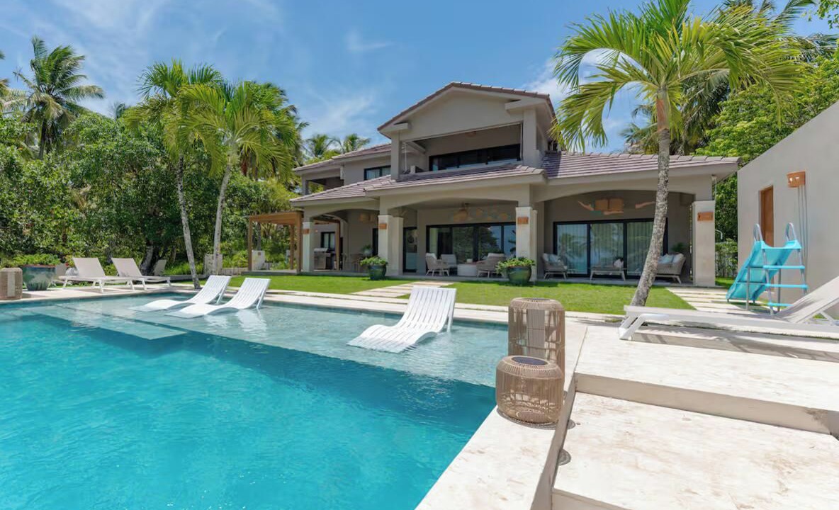 Photo of Outdoor in Los Brazos