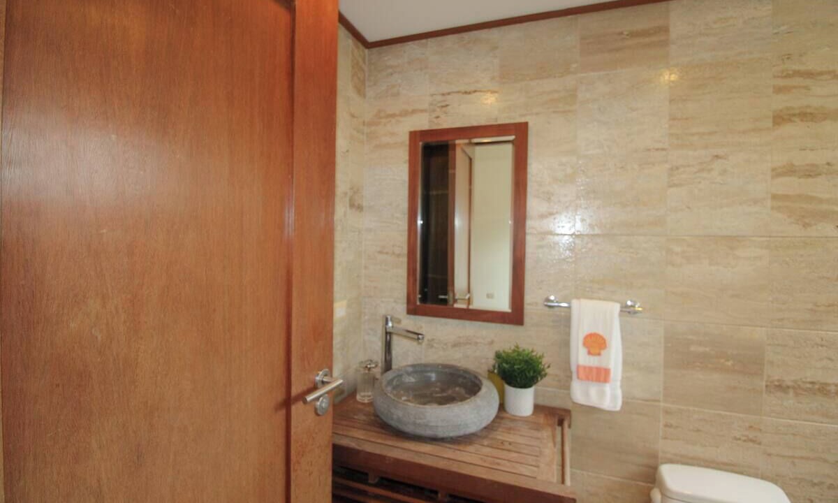 Photo of Bathroom in Portillo
