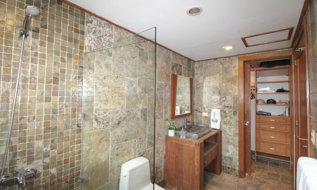 Photo of Bathroom in Portillo