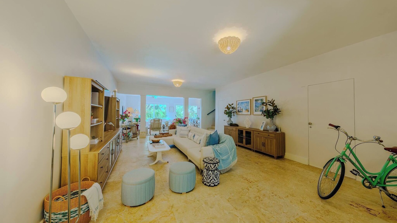 Photo of Livingroom in Altos de la Marina