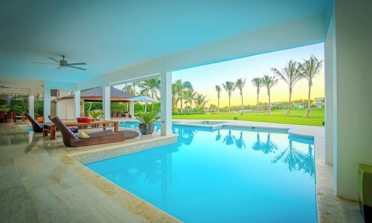 Photo of Outdoor in Las Lomas